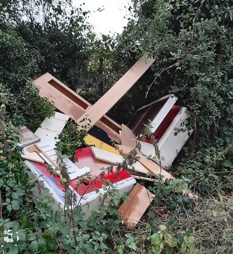 Fly-tipped rubbish in Coles Lane, Flamstead