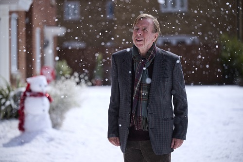 Timothy Spall on the Aspen Estate in Apsley, Hemel Hempstead while filming a scene from Sky's This Is Christmas